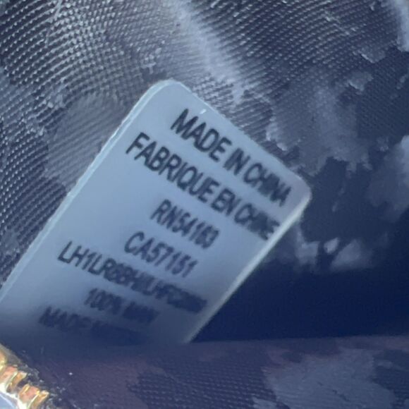 Karl Lagerfeld Paris Large Slim Card Case Wallet 5 Slot Zipper Wristlet Black - Picture 3 of 13